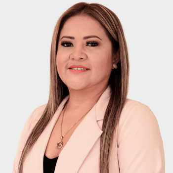 Stephanie Dayana Quichimbo Cordova